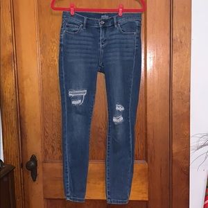 Soho Ankle Jean-Distressed